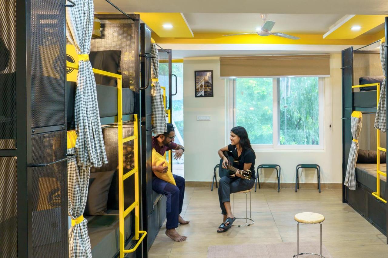 The Hosteller Dehradun Bagian luar foto
