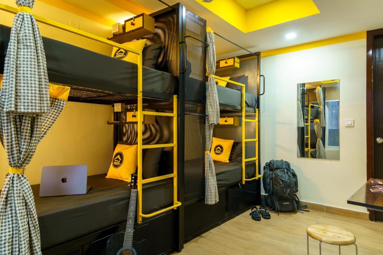 The Hosteller Dehradun Bagian luar foto