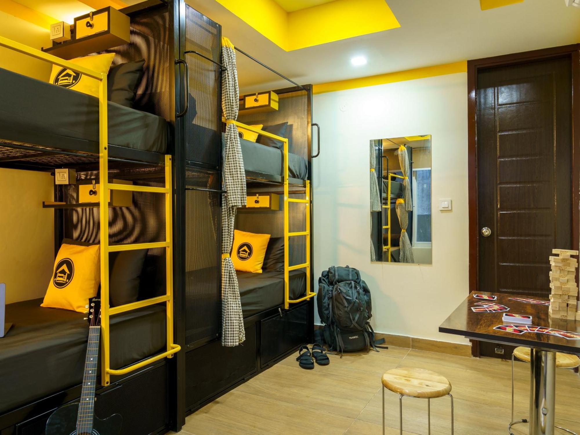 The Hosteller Dehradun Bagian luar foto
