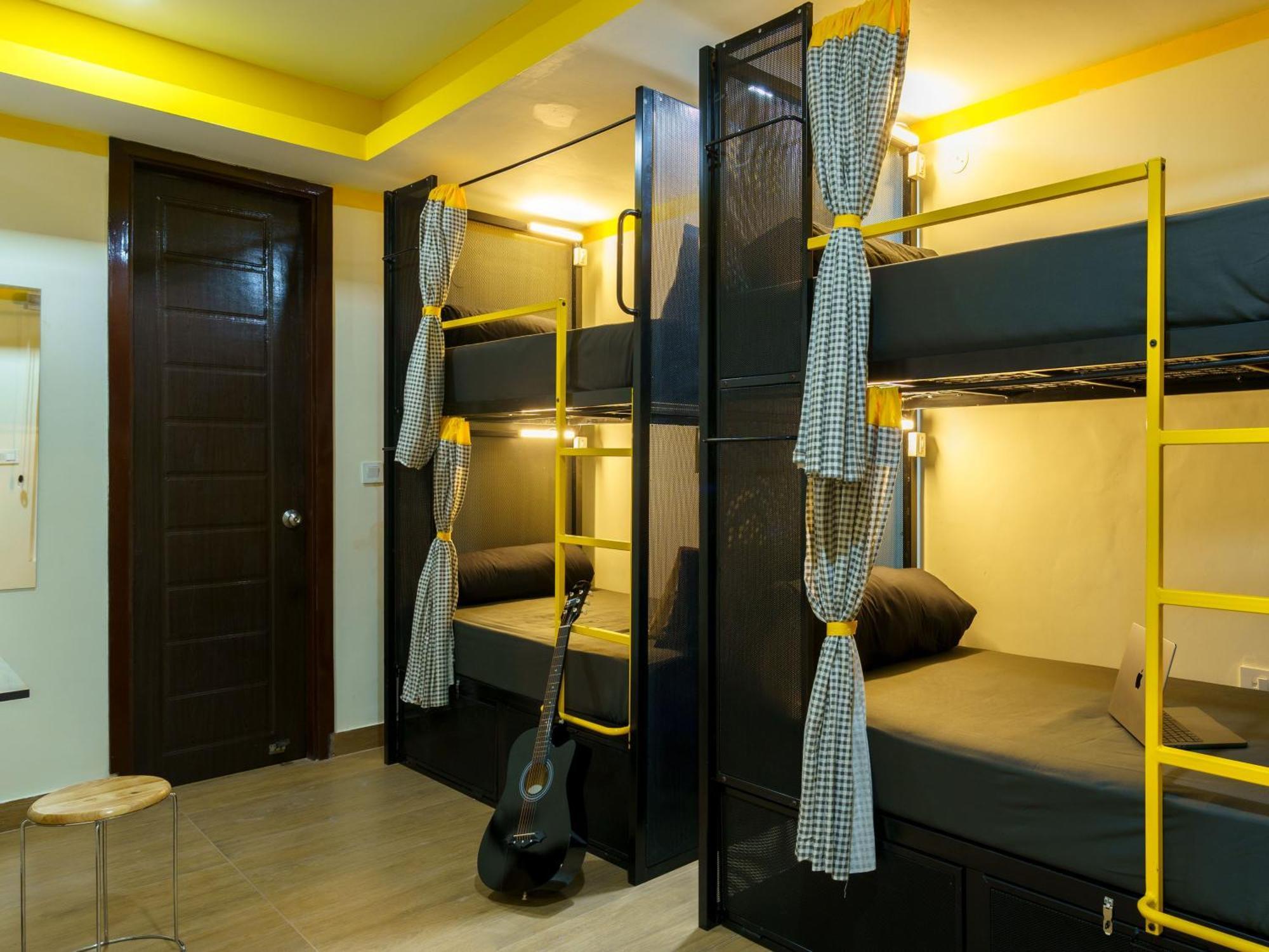 The Hosteller Dehradun Bagian luar foto