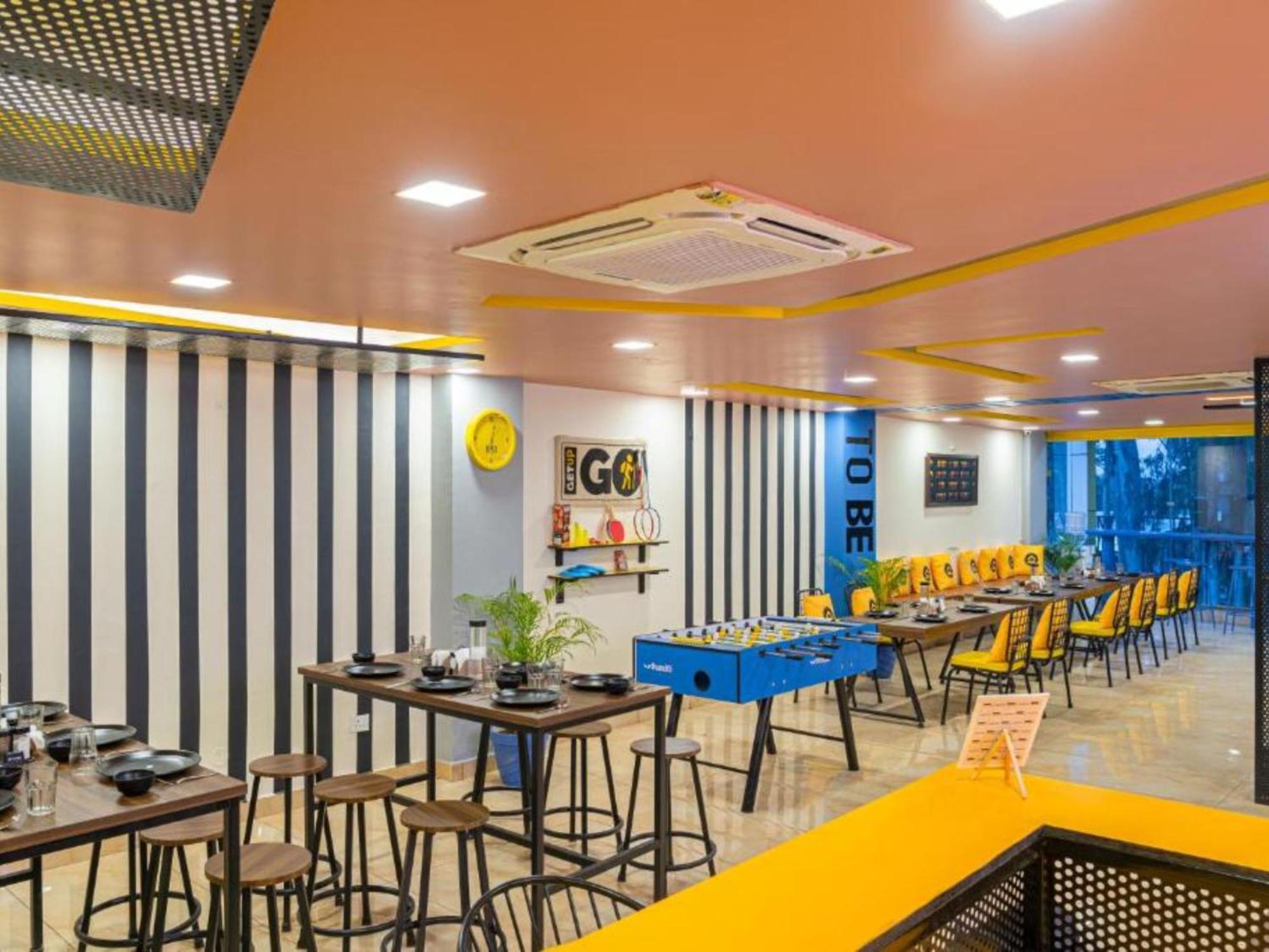 The Hosteller Dehradun Bagian luar foto